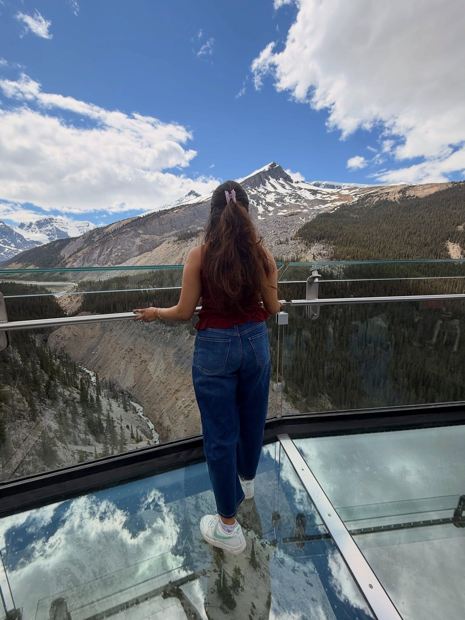Columbia Icefield tour visitor photo